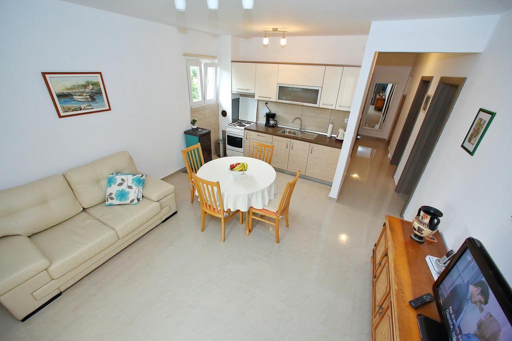 Apartments Kero Bibinje Exterior photo